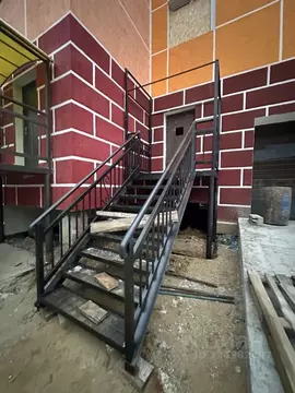 2-к кв. Саха (Якутия), Якутск просп. Ленина, 55 (270.0 м)