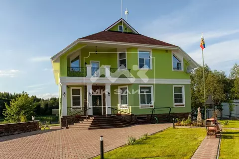 Дом в Ленинградская область, Волховский район, Колчановское с/пос, с. ...