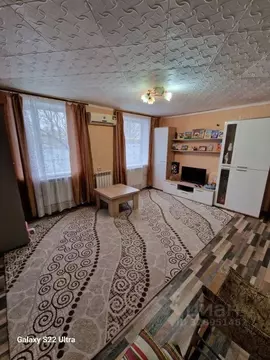 Дом в Ростовская область, Мартыновский район, Зеленолугское с/пос, ...