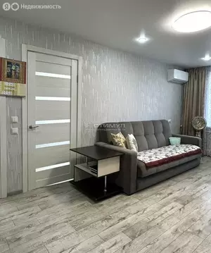 2-комнатная квартира: Комсомольск-на-Амуре, улица Кирова, 70к3 (39.2 ...