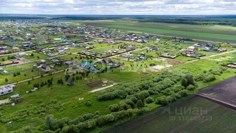 Участок в Тюменская область, Тюменский район, д. Якуши пер. Мичурина ...