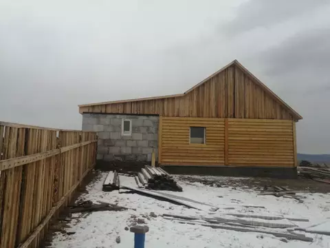 Дом в Бурятия, Иволгинский район, Гурульбинское с/пос, с. Гурульба, ...