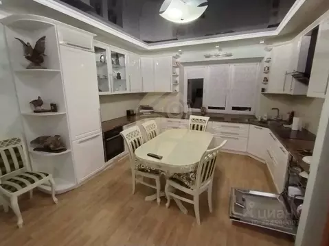 2-к кв. Белгородская область, Старый Оскол Степной мкр, 22 (70.0 м)