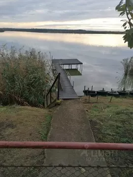 Дом в Краснодарский край, Тимашевский район, Роговское с/пос, Красный ...