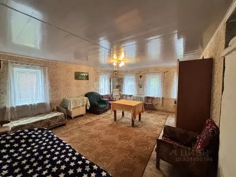 Дом в Ленинградская область, Волховский район, Староладожское с/пос, ...