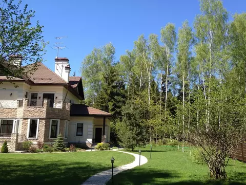 Коттедж в Москва Кокошкино дп, ул. 1-я Центральная, 19А (698 м)