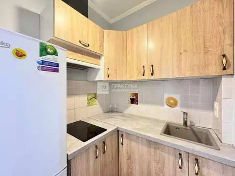 Продается 2-комнатная квартира