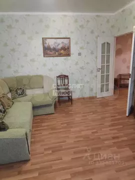 2-к кв. Тюменская область, Тюмень ул. Монтажников, 8 (57.2 м)