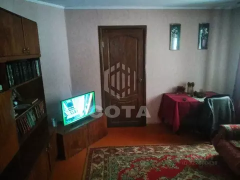 2-к кв. Воронежская область, Семилукский район, с. Землянск пл. ...