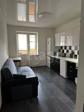 1-к кв. Тюменская область, Тюмень ул. Мельникайте, 2к7 (43.7 м)