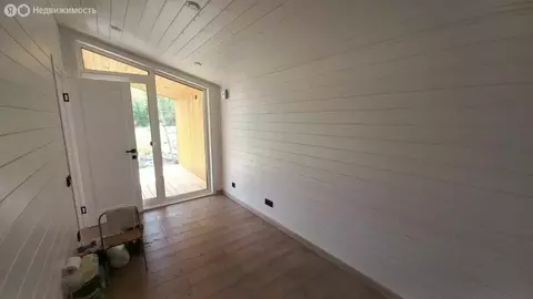 Дом в Московская область, муниципальный округ Истра, посёлок Дедовской ...