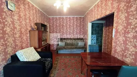 Продается 2-комнатная квартира