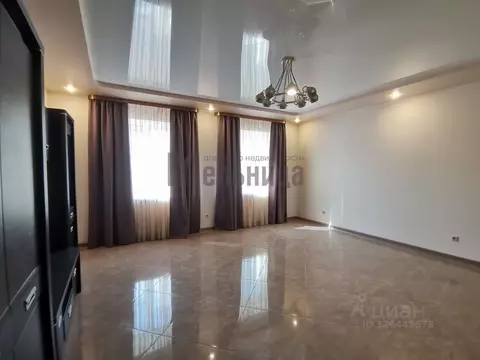 Дом в Волгоградская область, Волгоград Елецкая ул. (298 м)