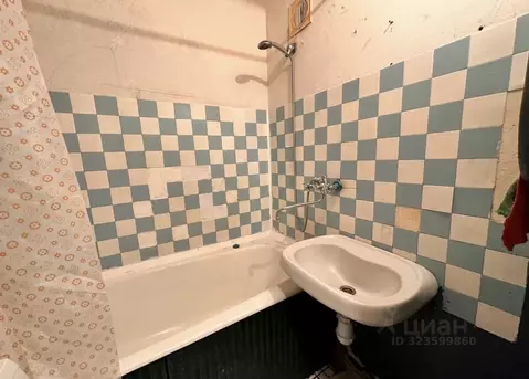 1-к кв. Псковская область, Псков ул. Ижорского Батальона, 6 (32.0 м)