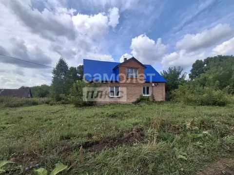 Дом в Башкортостан, Куюргазинский район, Отрадинский сельсовет, д. ...