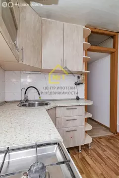 2-комнатная квартира: Челябинск, улица Разина, 6Б (42.7 м)