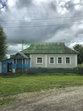 Дом в Брянская область, Брянский район, Отрадненское с/пос, д. ...
