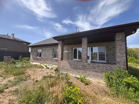 Дом в Ростовская область, Неклиновский район, Поляковское с/пос, с. ...