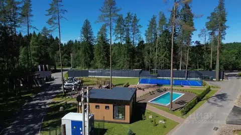 Участок в Ленинградская область, Выборгский район, Рощинское городское ...