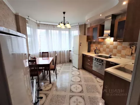 2-к кв. Московская область, Красногорск ул. Имени Зверева, 6 (64.0 м)