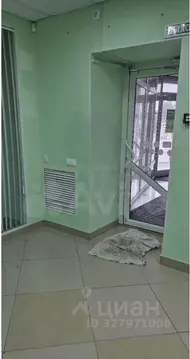 Помещение свободного назначения в Свердловская область, Асбест ул. ...