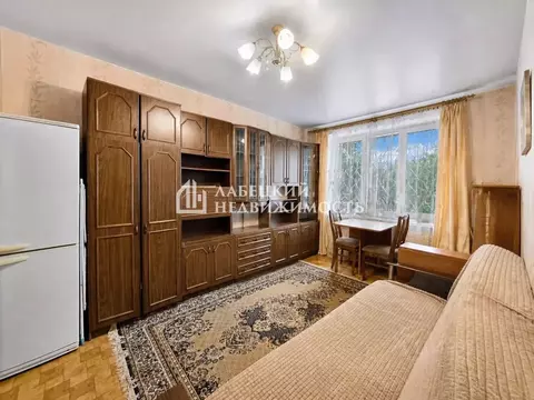 3-к кв. Санкт-Петербург пос. Стрельна, ул. Гоголя, 12 (53.3 м)