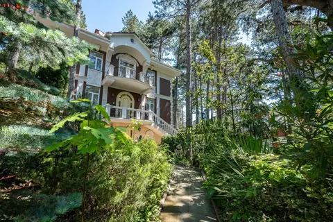 Дом в Крым, Ялта муниципальный округ, пос. Горное 31А (360 м)