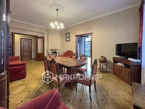 1-к кв. Санкт-Петербург Тбилисская ул., 32 (74.4 м)