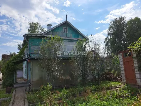 Дом в Алтайский край, Бийский район, Машиностроитель СНТ ул. Нагорная ...