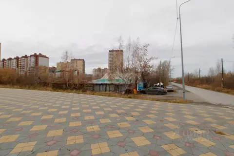 Участок в Тюменская область, Тюмень ул. Космонавтов, 39 (10.46 сот.)