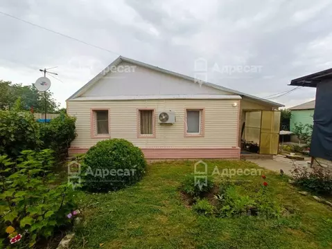 Дом в Волгоградская область, Волгоград ул. Клавы Панчишкиной (55 м)