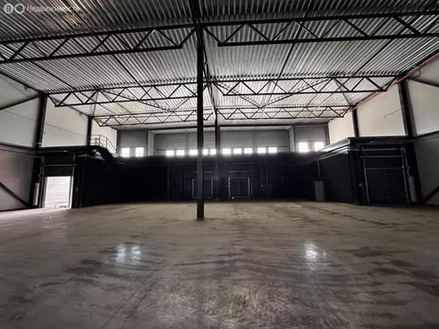 Склад (1467 м)