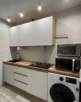 1-к кв. Омская область, Омск Нефтезаводская ул., 38А (30.5 м)