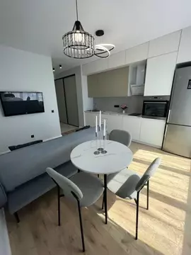 2-к кв. Свердловская область, Екатеринбург ул. Академика Ландау, 9 ...