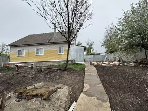 Дом в Воронежская область, Лискинский район, Тресоруковское с/пос, с. ...