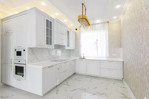 Дом в Тюменская область, Тюмень проезд Черноморский (97 м)