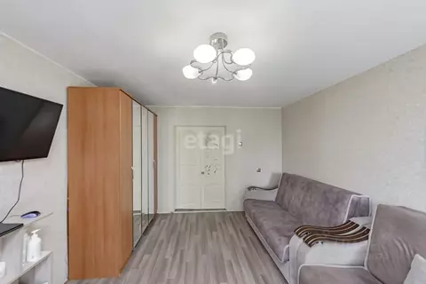 2-к кв. Тюменская область, Тюмень Восточный мкр, ул. Моторостроителей, ...