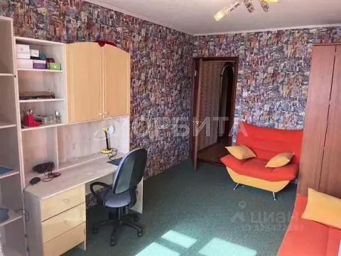 4-к кв. Тюменская область, Тюмень Восточный мкр, проезд Майский, 1 ...