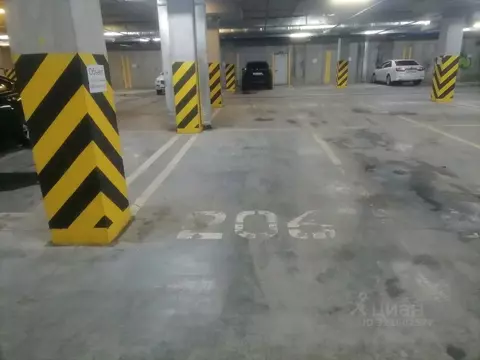 Гараж в Тюменская область, Тюмень проезд Ледниковый, 2 (13 м)