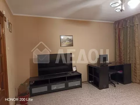 2-к кв. Омская область, Омск ул. Рождественского, 9/2 (64.1 м)