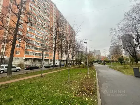 3-к кв. Москва ул. Седова, 2К1 (74.2 м)