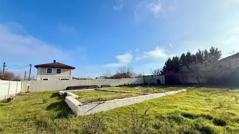 Участок в Крым, Симферопольский район, Трудовское с/пос, пос. Айкаван ...