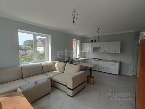 Дом в Калужская область, Дзержинский район, с. Дворцы ул. Центральная, ...