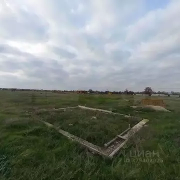 Участок в Крым, Сакский район, Ореховское с/пос, с. Михайловка ул. ...