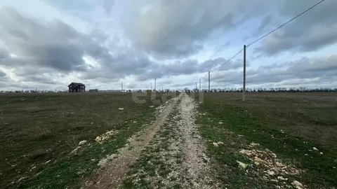 Участок в Крым, Черноморский район, с. Межводное ул. Дружбы (6.4 сот.)