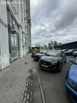 Торговая площадь (178 м)