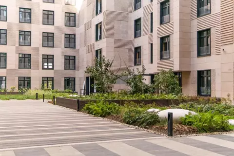 3-к кв. Санкт-Петербург Петровский просп., 11к2 (122.0 м)