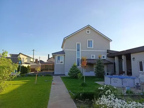 Дом в Оренбургская область, Оренбург Кушкуль мкр, ул. Земская, 18 (300 ...