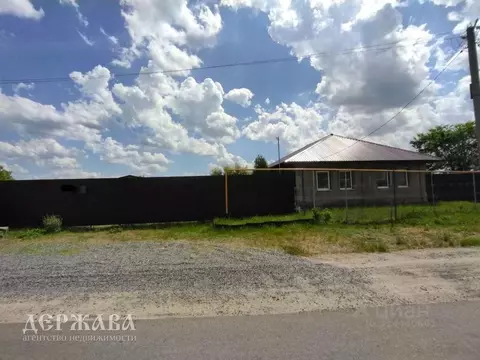 Дом в Белгородская область, Старооскольский городской округ, с. ...