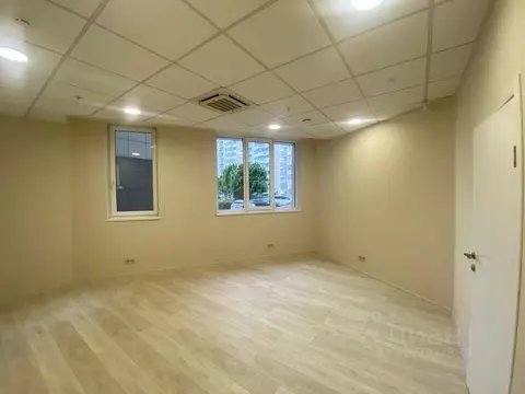 Офис в Краснодарский край, Краснодар Центральный мкр, ул. Кубанская ...